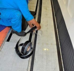 Aircraft Maintenance - Hook'nFly™ installation