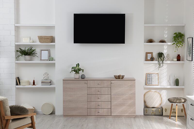Wall-mounted TV