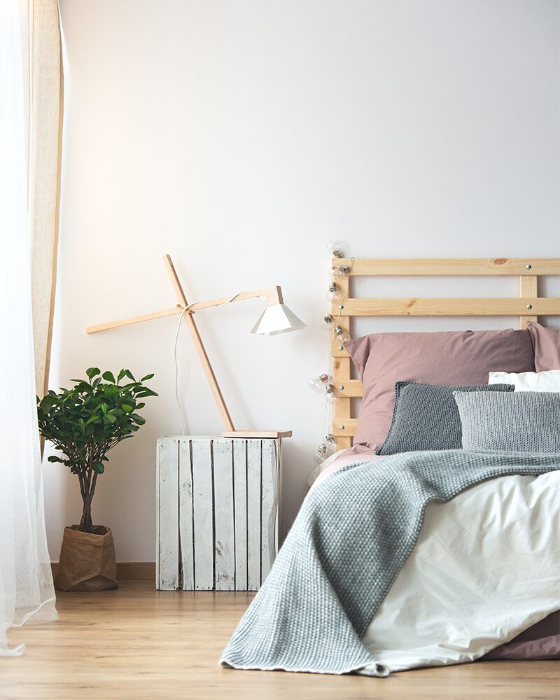 How to Declutter Your Bedroom 3