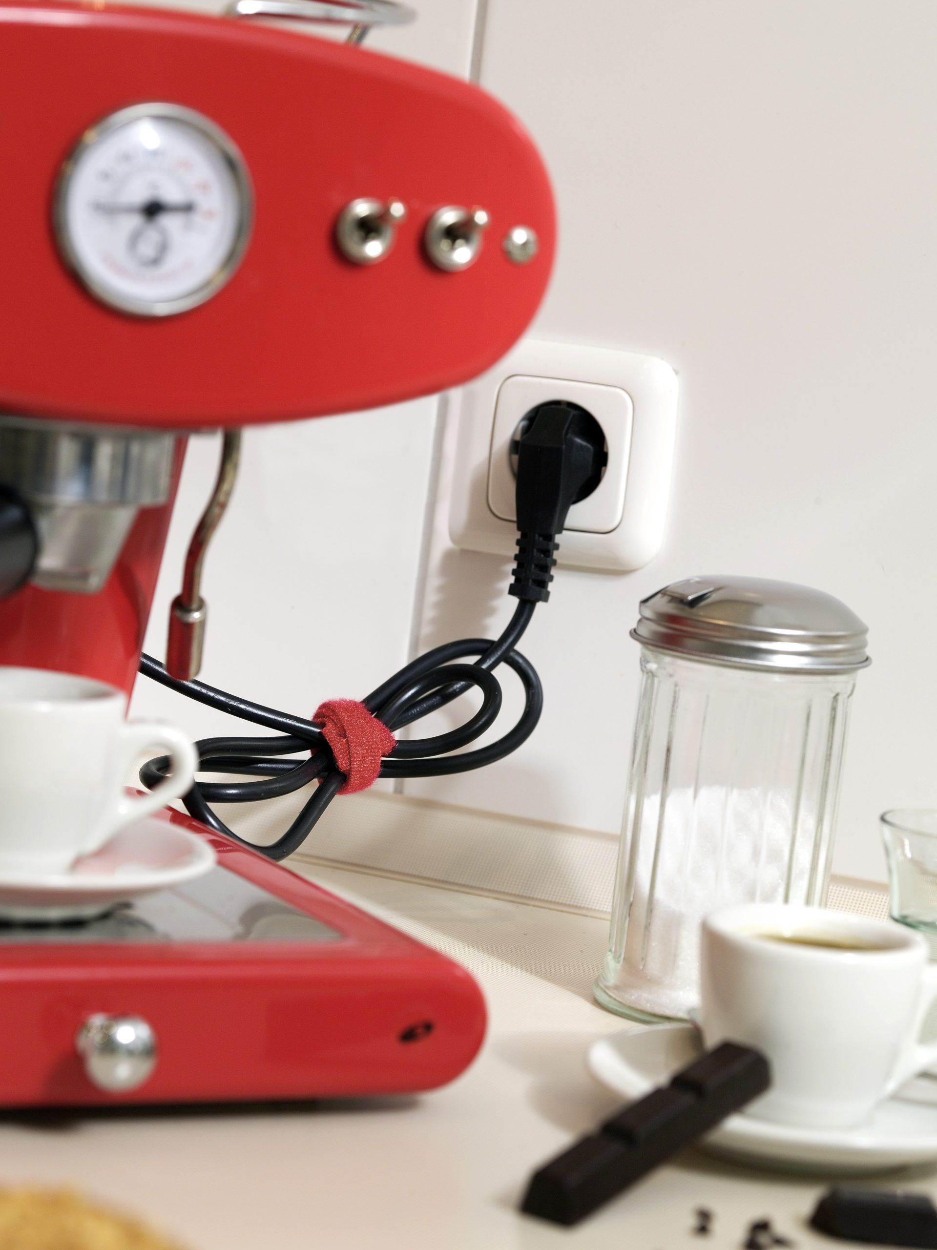 spring cleaning checklist - organize appliances with VELCRO® Brand ONE-WRAP®