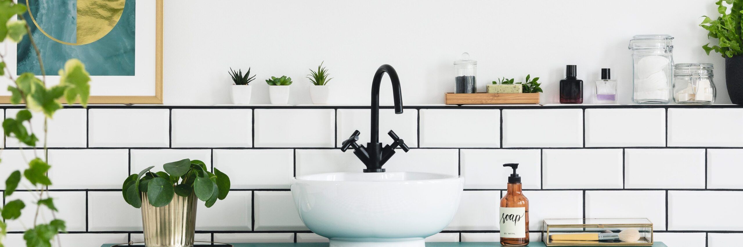 Spring cleaning checklist - bathroom